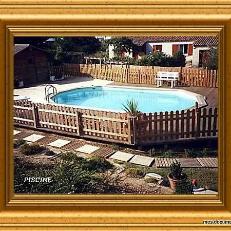 La Pinede Avec Piscine,gite De Charme Du Midi * Nevian