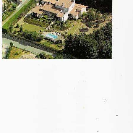 La Pinede Avec Piscine,gite De Charme Du Midi * Nevian